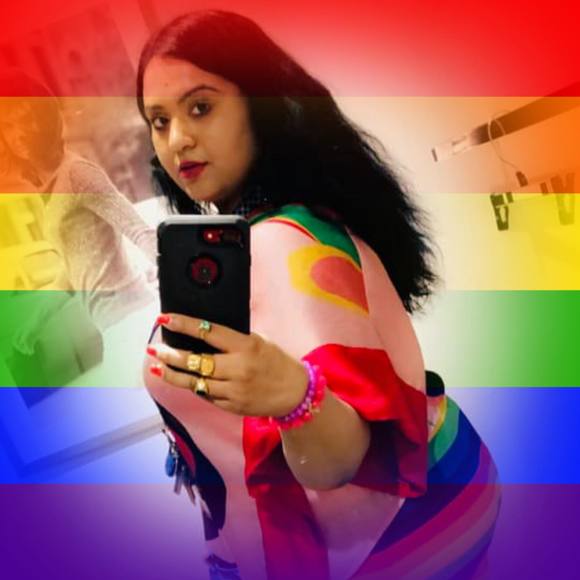 Meet your Posher, Deena - Picture 1 of 1